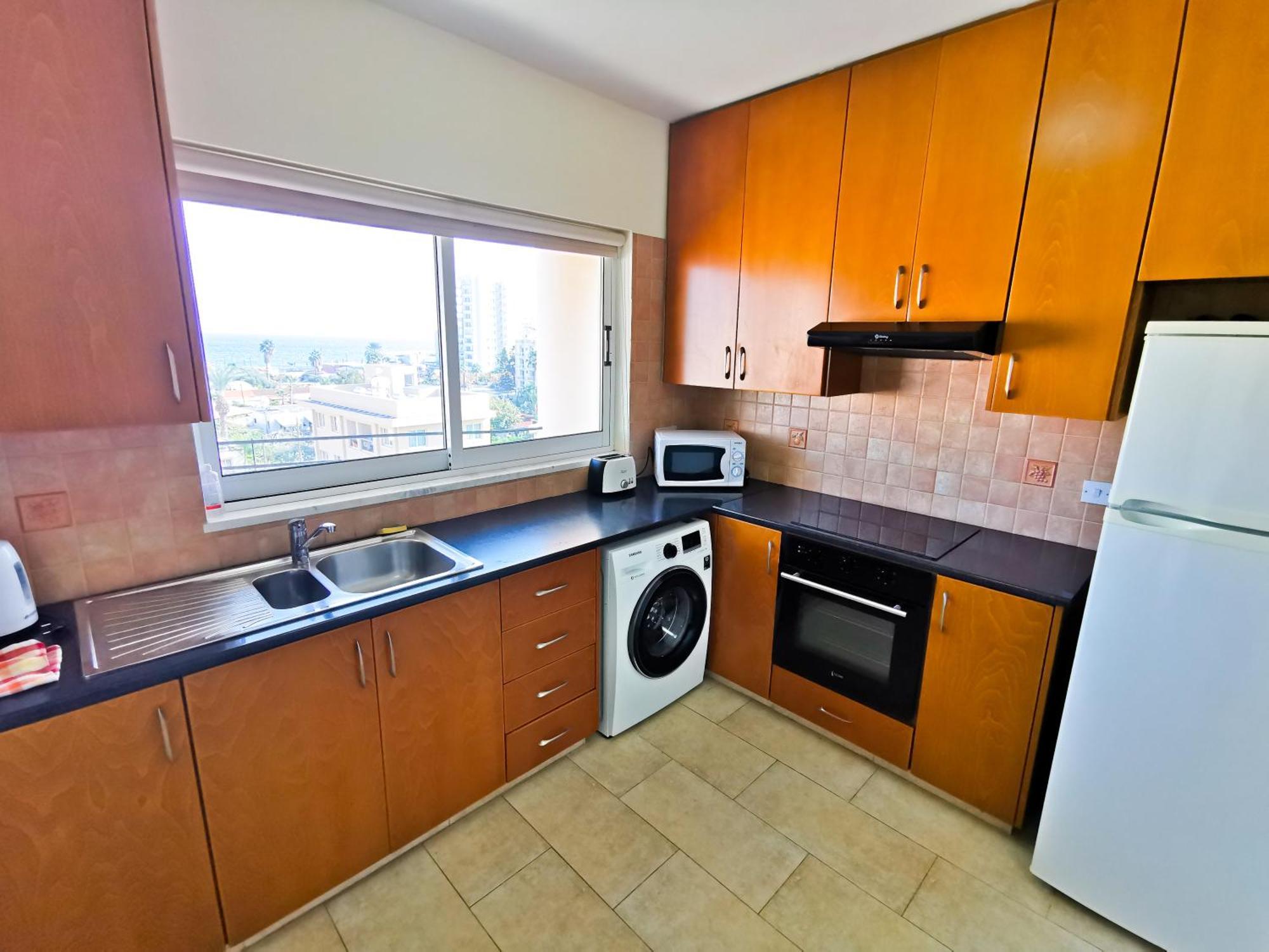License To Chill Apartment Ларнака Екстериор снимка